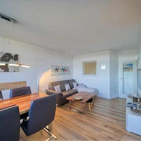 - Haus Q, App 0q0102